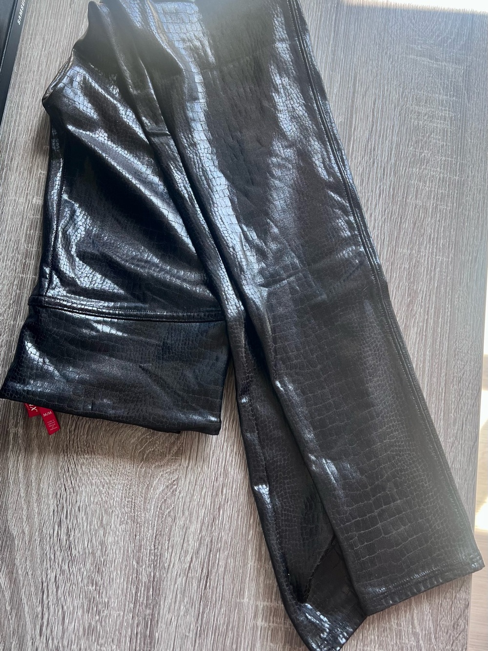 SPANX Black Faux-Leather Croc-Embossed Leggings